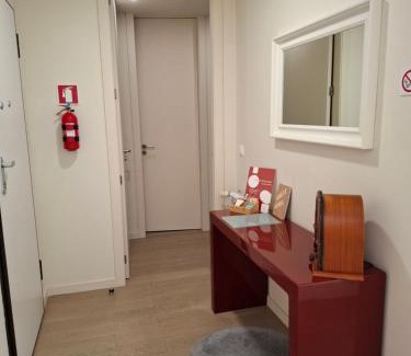 Povoa De Varzim Apartment | Alojamento Calypso
