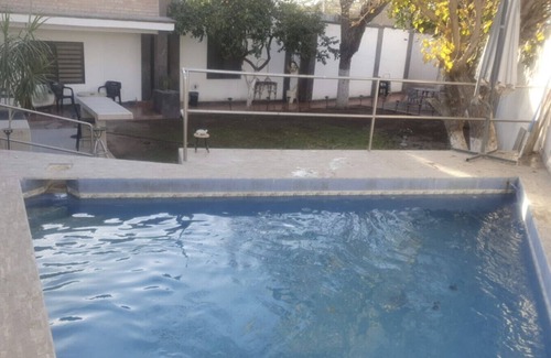 Torreon Apartment | Alojamiento cerca del aeropuerto con alberca