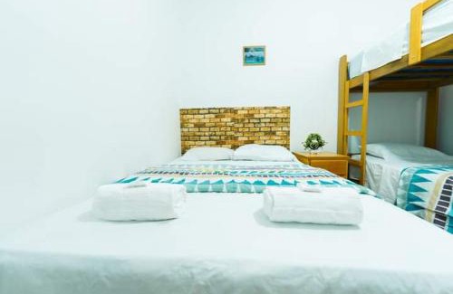 Pisco Hotel | ALOJAMIENTO ISLA BLANCA