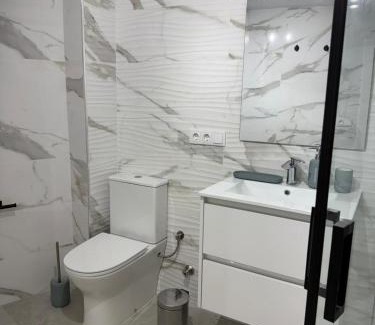 Cazorla House | Alojamiento Jacuzzi Las Ruinas