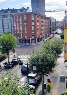La Corredoria y Ventanielles Apartment | Alojamiento Oviedo 3 con parking