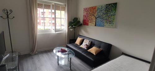 La Corredoria y Ventanielles Apartment | Alojamiento Oviedo 3 con parking