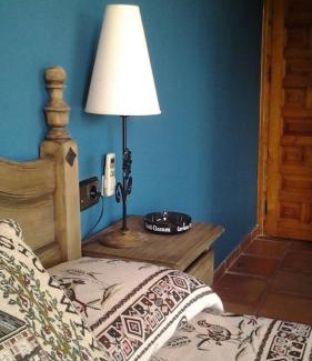 Jaen House | Alojamiento Rural la Caseria de Piedra Restaurante