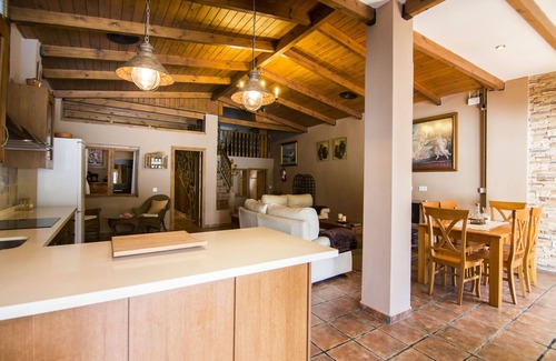 Ojen Apartment | Alojamientos Monteverde