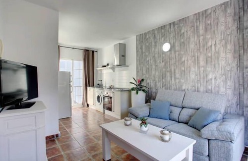 Ojen Apartment | Alojamientos Monteverde