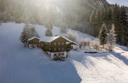 Muhlbach im Pinzgau Cottage | Alp-Cottage for 15 person Mountains of Salzburg