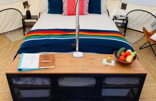 Descanso RV Rental | Alpaca Farm Glamping Tent