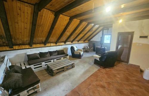 Tuzi Municipality House | Alpe House Korita