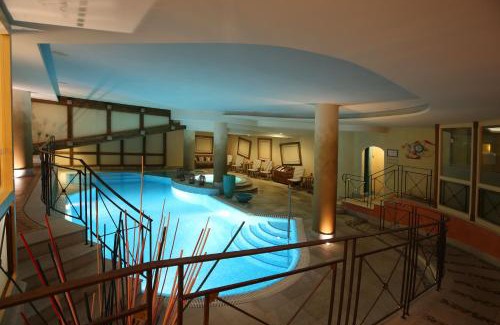 Madonna di Campiglio Hotel | Alpen Suite Hotel