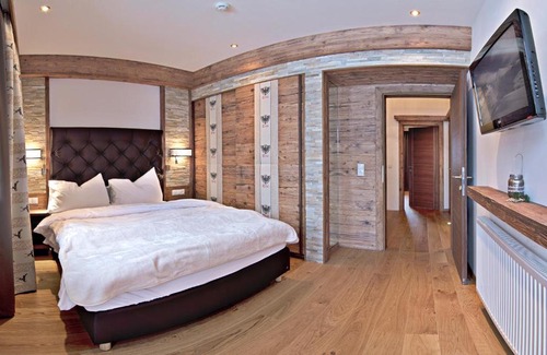 Mayrhofen Ski Chalet | Alpenchalet Brücke