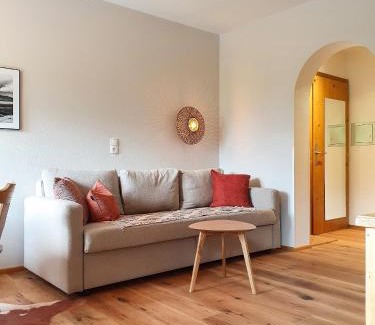 Goetzens Apartment | Alpenflair Apartment mit Balkon - inkl Parkplatz #3