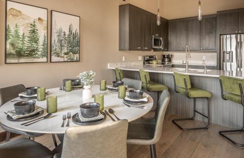 Big Sky House | Alpenglow Condo 26A