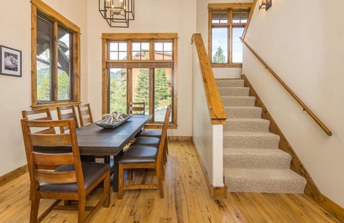 Big Sky House | Alpenglow Condo 36A