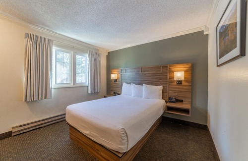 Mammoth Lakes Hotel | Alpenhof Lodge