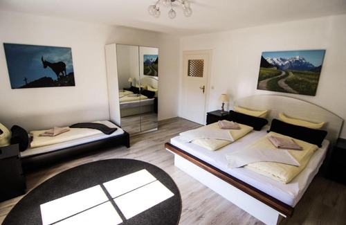 Garmisch-Partenkirchen Apartment | Alpenlodge