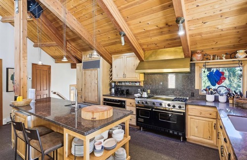 Alpine Meadows House | Alpine Adventure by Tahoe Getaways - Ski Shuttle, Hot Tub + Pet Friendly