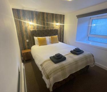 Murthly Apartment | Alpine Apartments - 1