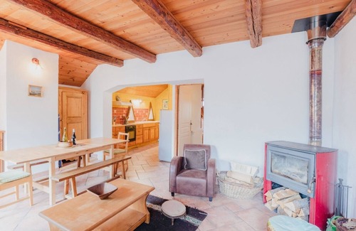 Montgenevre Apartment | Alpine duplex apartment for 9 people