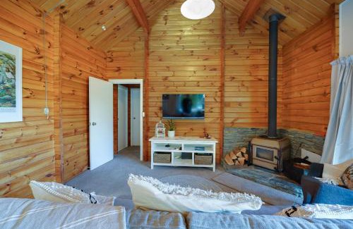 Closeburn House | Alpine Hideaway - 2 bedroom