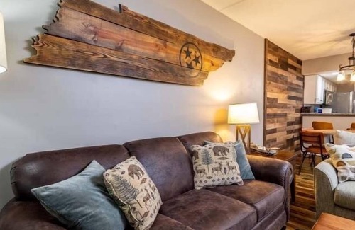 Chalet Village Condo | Alpine Overlook 2 Bedroom Condo