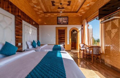 Theog Hotel | Alpine Retreat Kufri I Vacations I Conference I MICE I Family Events I Open Air Terrace I Sky Bonfire I Kufri by Exotic Stays