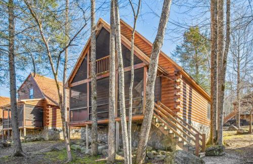 White Oak Lodge House | Alpine Spirit - Smoky Mountain Family Fun!