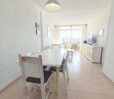El Medano Apartment | Alquilaencanarias-Medano Lagos de Miramar I