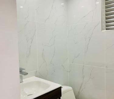Fontibon Apartment | Alquiler Apartamento en Bogotá cerca al aeropuerto-Colibri Dorado-by-wonderlust