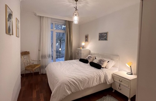 Sariyer Condo | ALR SUITES - Eclectic 3BR w/Garden,Sauna,Pool,Gym,Courts,24/7Concierge
