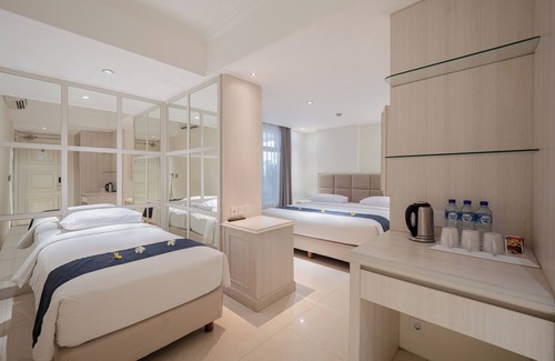 Raya Kuta Hotel | Alron Hotel Kuta Powered by Archipelago