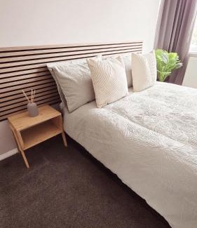 New Cross House | Alross Guest House with breakfast free