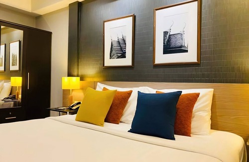 Ploenchit Hotel | Alt Hotel Nana by UHG