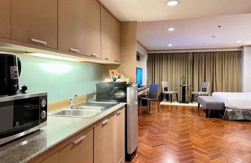 Ploenchit Hotel | Alt Hotel Nana by UHG