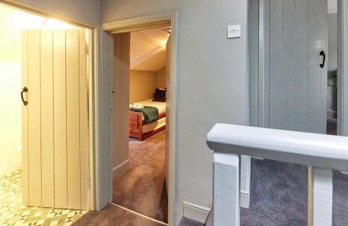 Rothbury House | Alt-Na-Craig