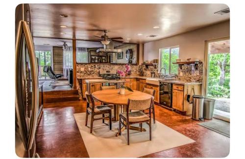 Three Rivers House | Alta Peak House