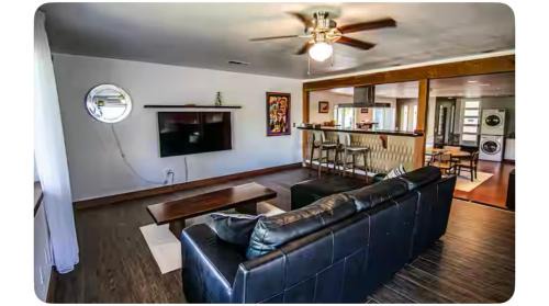 Three Rivers House | Alta Peak House