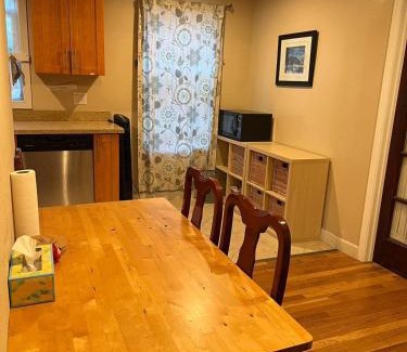 San Jose House | ALTA San Jose Japantown 3BR Modern Stay for 6