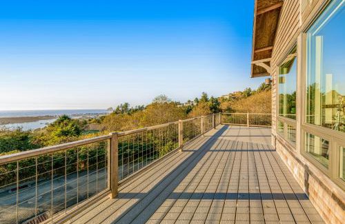 Pacific City House | Alta Vista