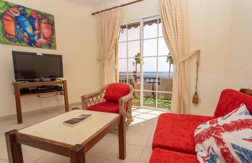 Playa del Aguila House | Altamar 53 balcony sea views By CanariasGetaway