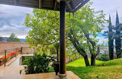 Tumbaco Apartment | Altamira Apart Suites Tumbaco