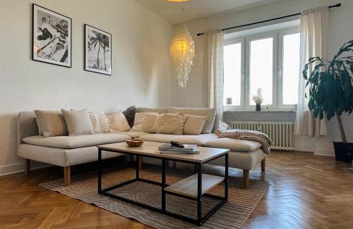 Heppens Apartment | Altbauflair am Meer