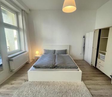 Gemarkung Vohwinkel Apartment | Altbauwohnung mit 2 Balkonen