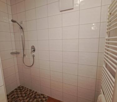Bruttig House | Alte Winzerschenke