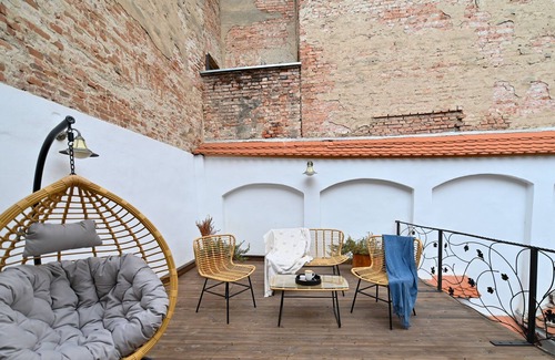 Historic Center Apartment | Althof Apartments