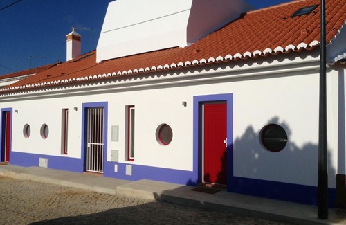 Baiona Bed & Breakfast | Altinho B&B - Quartos - Rooms - Odeceixe