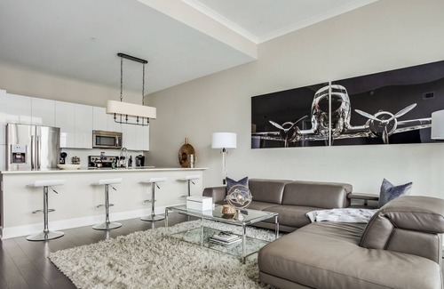 Buckhead Village Apartment | Altitude Abode by Atlanta Luxury Rentals