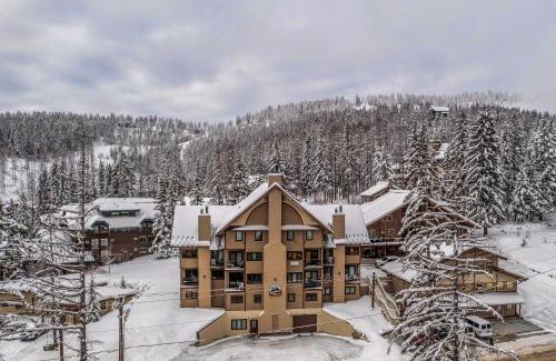 Whitefish Apartment | Altitude Adjustment