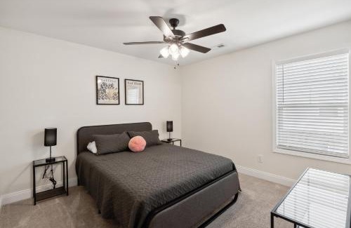 Clarksville Apartment | Alto B5 I Luxurious & Spacious I Free Parking