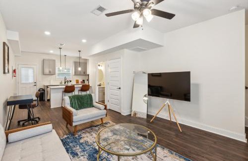 Clarksville Apartment | Alto D8 I Modern New Construction 2bd Apartment