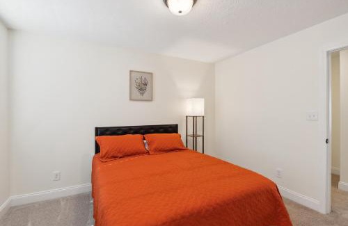 Clarksville Apartment | Alto K4 I Cozy & Comfy I Gym I Parking I Pool